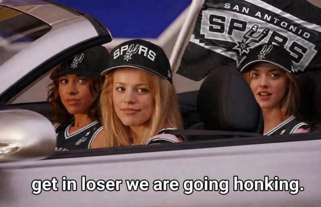 Oh heck yeah!! 🖤🤍🖤🤍